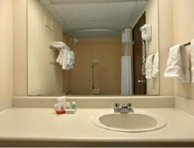 Plaza Hotel And Suites Pine Bluff Room photo